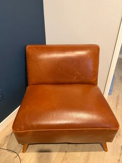 World Market leather chair (Pick-up only)