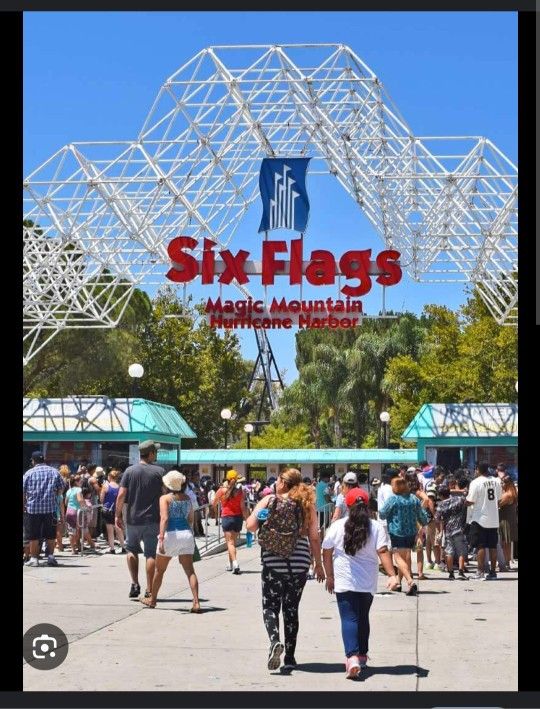 Six  Flags Magic Mountain 2 tickets $100 