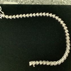 Diamond Tennis Bracelet 7”