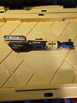 Dewalt ATOMIC 20V MAX Cordless 1/2 in.