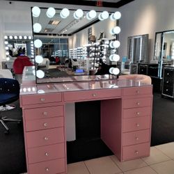 Beautiful Makeup Vanity 