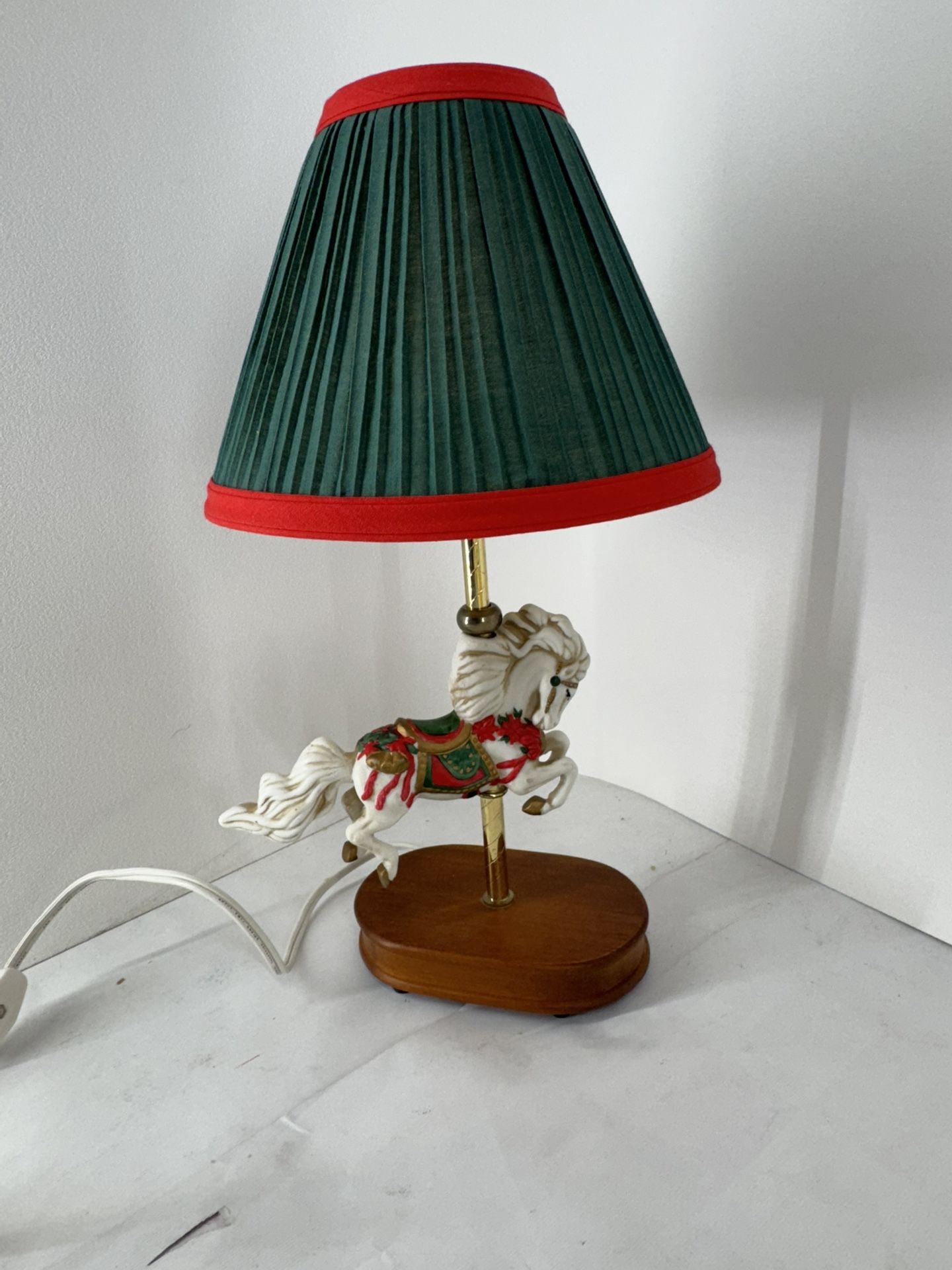 Lamp Horse