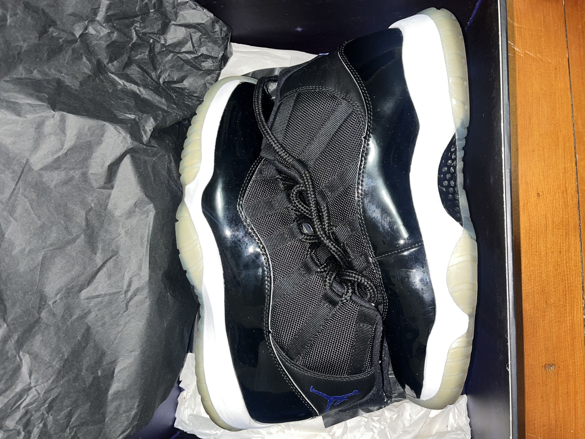 Space Jam 11 Size 9.5