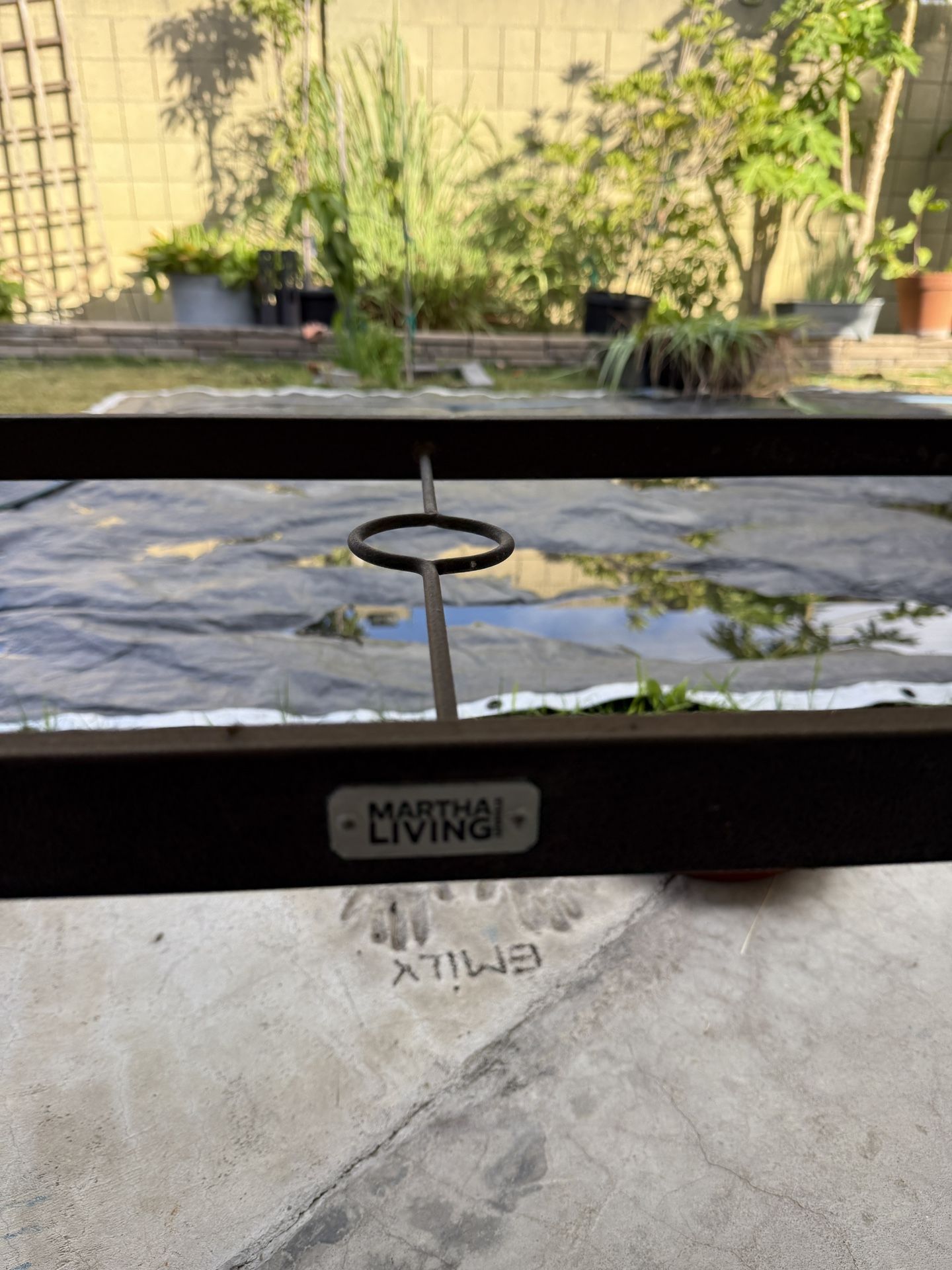 Martha Oudoor Table - $40
