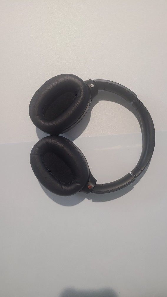 Sony WH-1000XM2