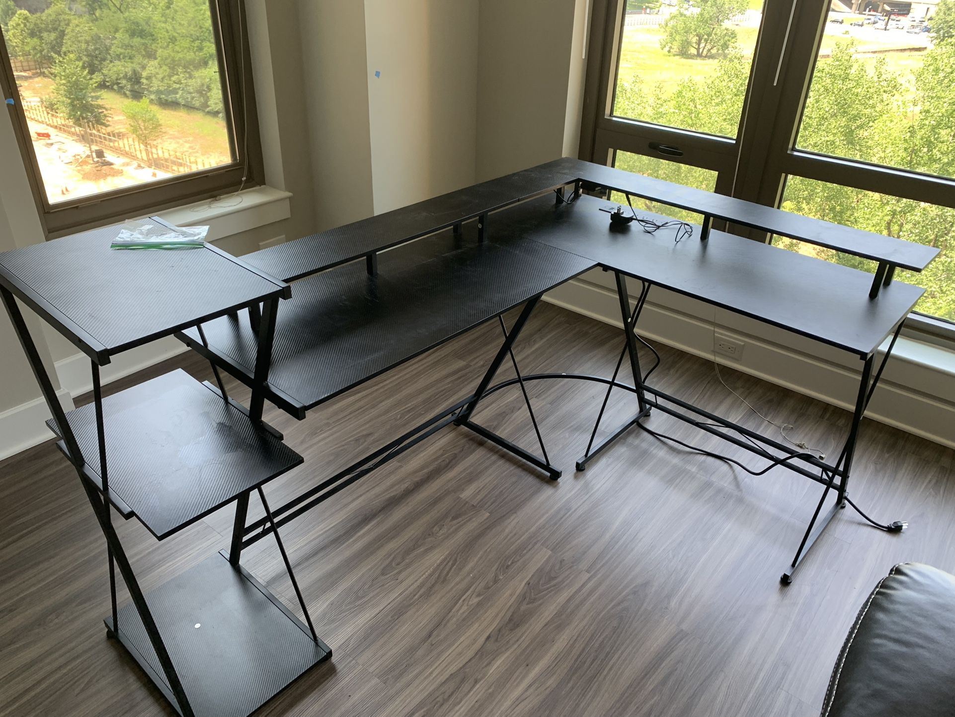 L-shaped Gaming Desk with LED Light