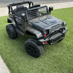 Electric Jeep Cruiser