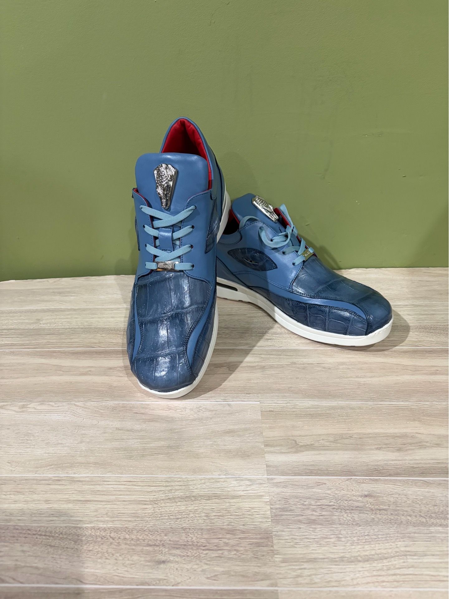 Fennix Italy sneaker sky blue calf/gator sz 10