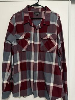 True Religion XXL Burgundy And Gray