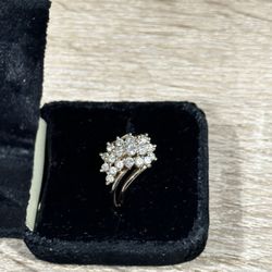 14K yellow gold diamond ring 