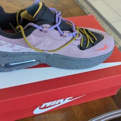 Women's Nike Air Max Viva Size 9.5