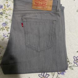Levi’s 501 Jeans