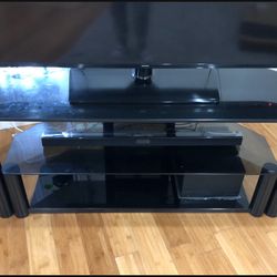 Tv Stand - Tempered Glass - 60 Inch