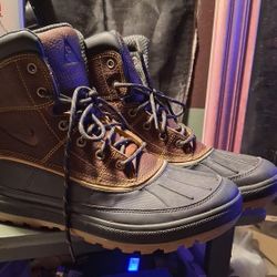 Nike Boots