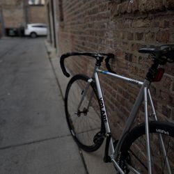 leader volar size 54 fixed gear