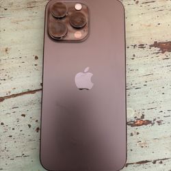 iPhone 15 Pro Max (1TB) – Unlocked – Excellent Condition