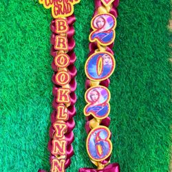 Graduation Leis /Estola De Graduacion