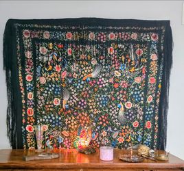 Handmade Vintage Chinese Silk Shawl 5.2' x 5.3', 1950s