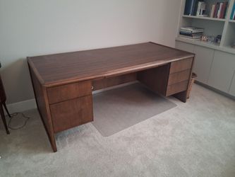 Office Desk and chair