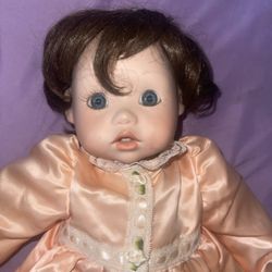 1987 RARE BABY DOLL COLLECTIBLE PORCELAIN 18” ARTIST ELKE HUTCHENS