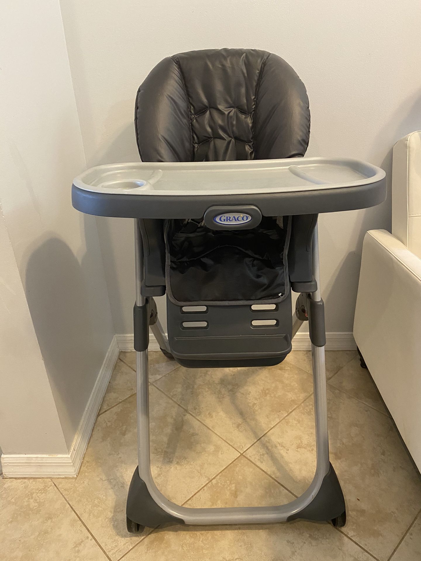 Baby Items, High Chair, Best offer