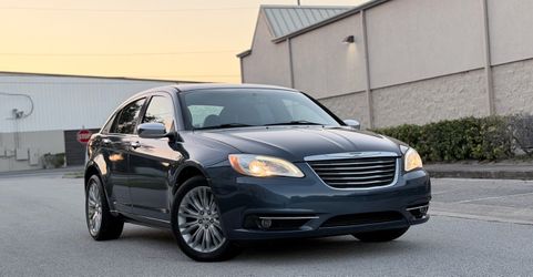 2011Chrysler 200 Limited, 3.6L V6