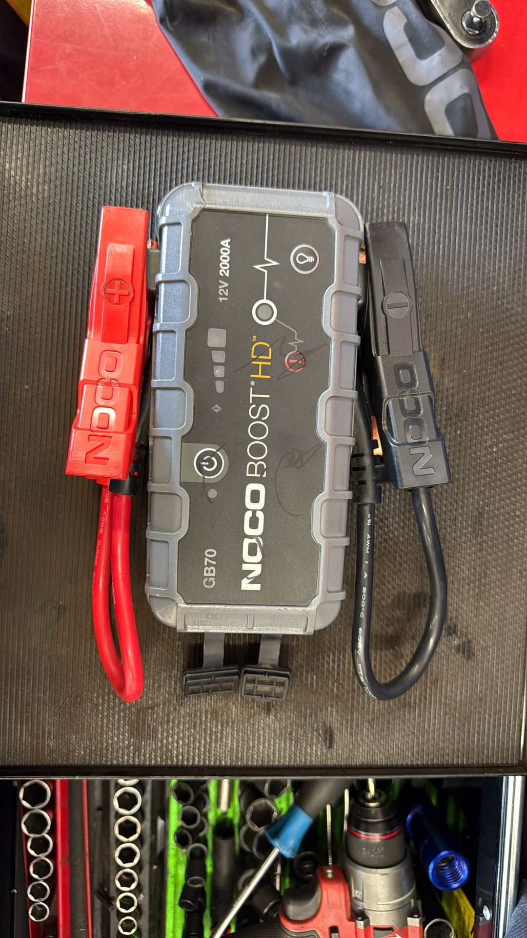 Noco GB70 12v 2000A Jump Starter