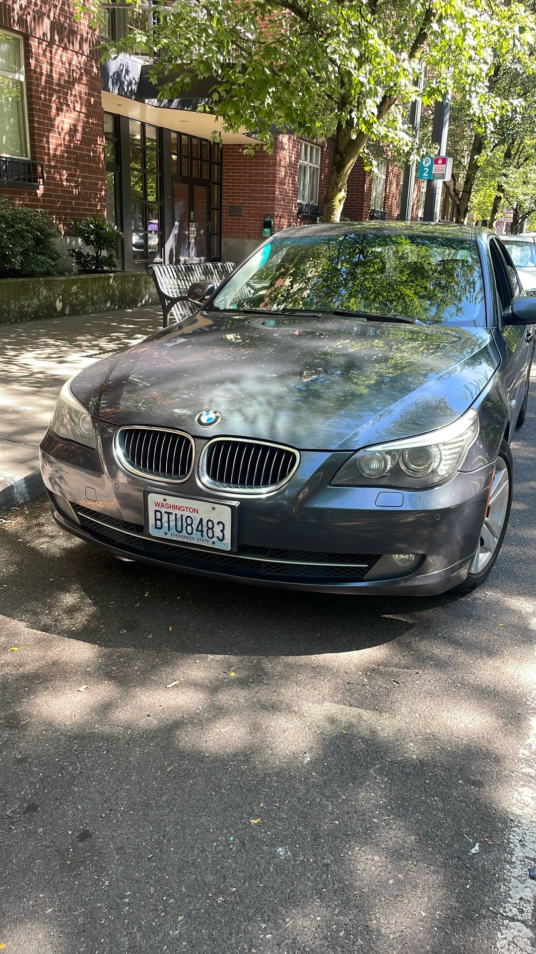 2009 BMW 528i