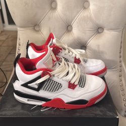 Jordan 4 Fire Red 🔥