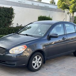 2011 Hyundai Accent