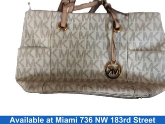 Michael Kors Micheal Kors White Purse / Handbag