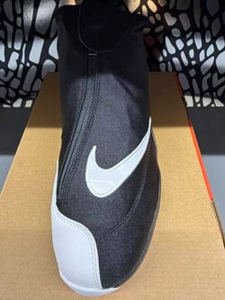 Nike air zoom glove