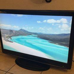Sylvania 37” LCD TV HDMI Model: LC370SS9