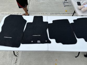 2023 Subaru Forester Mats