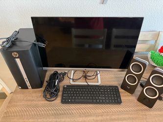 Hewlett Packard Monitor and Computer