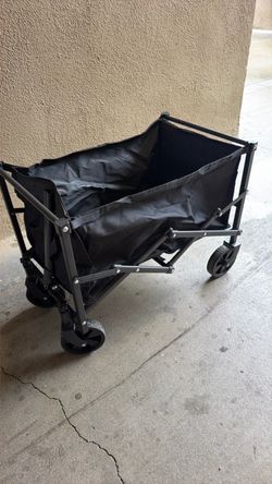 Black mini picnic wagon