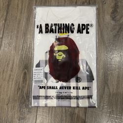 Bape Tee Size medium 45$