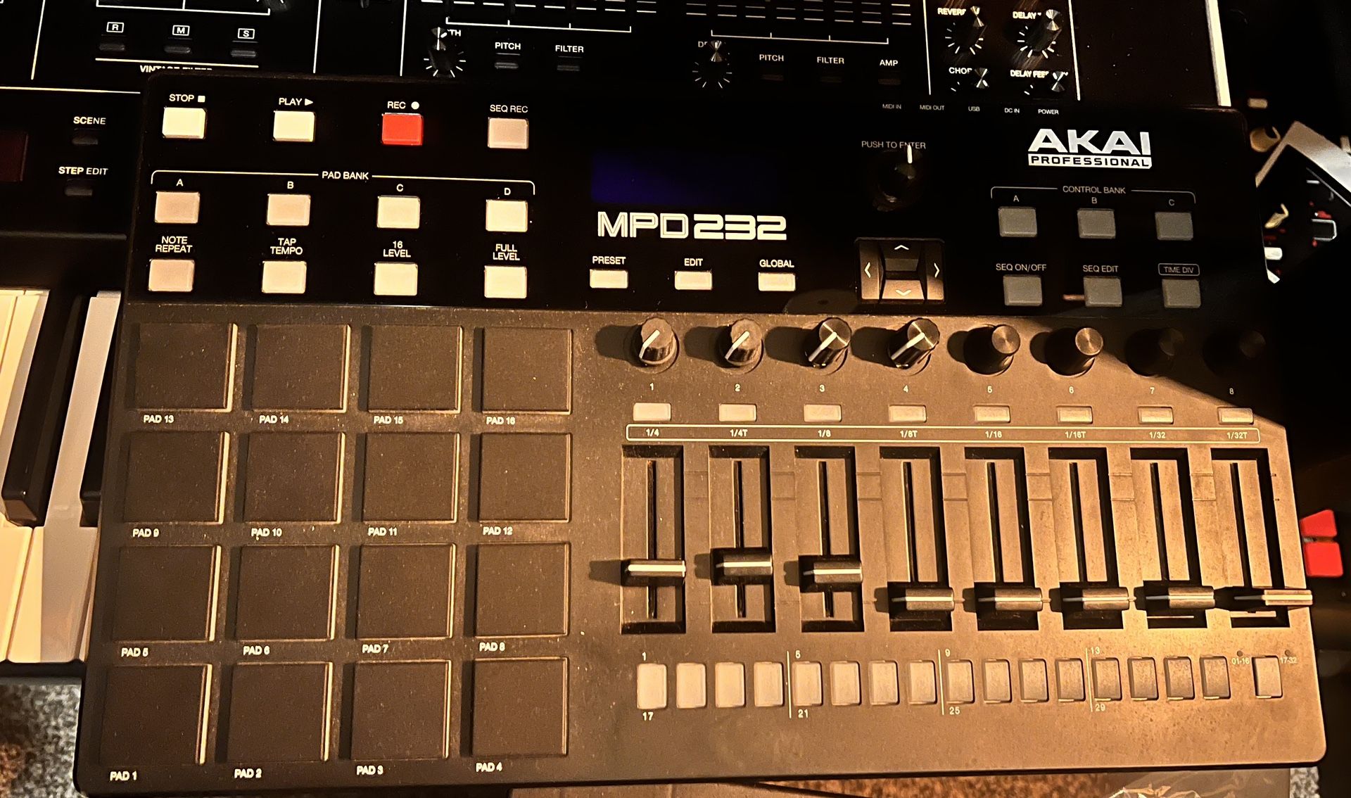 Rare Akai MPD 232 No Issues.