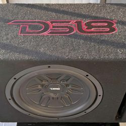 CAR 12" SUBWOOFER DS18
