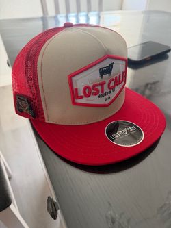 caps