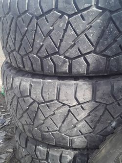 Nitto Ridge Grappler 285 55-22. Set Of Four 11/32 213 30 Seconds