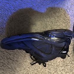 balenciaga runners matte black