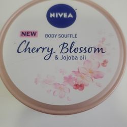 Nivea Body Soufflé