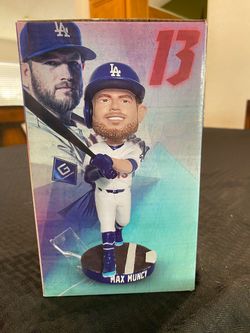 Bobblehead