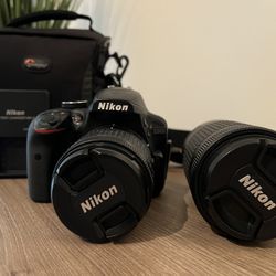 Nikon D3400 w/ 2 lenses & camera bag