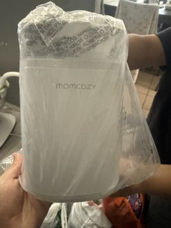 Momcozy CoWarmer Bottle
