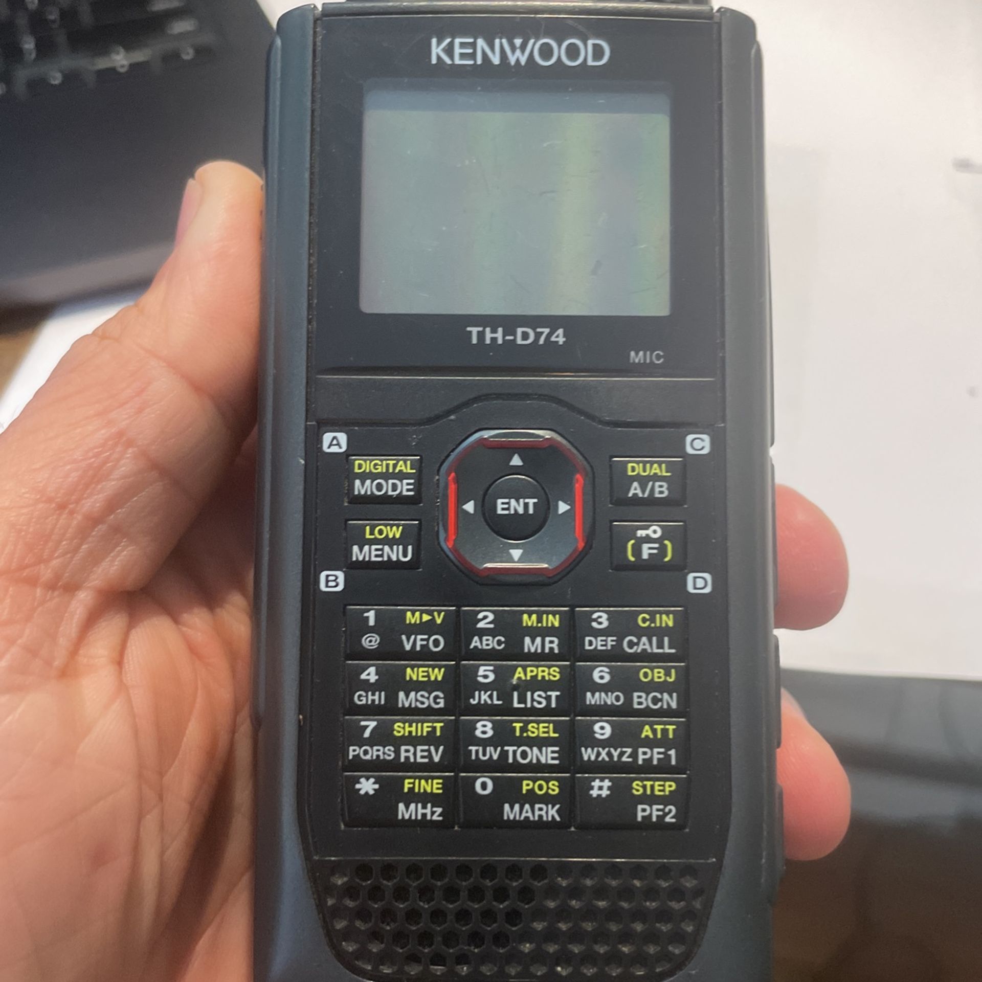 Kenwood TH-D74