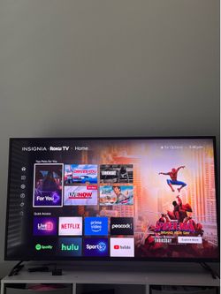 Roku 43’’ Select Series 4K HDR Smart TV with voice remote