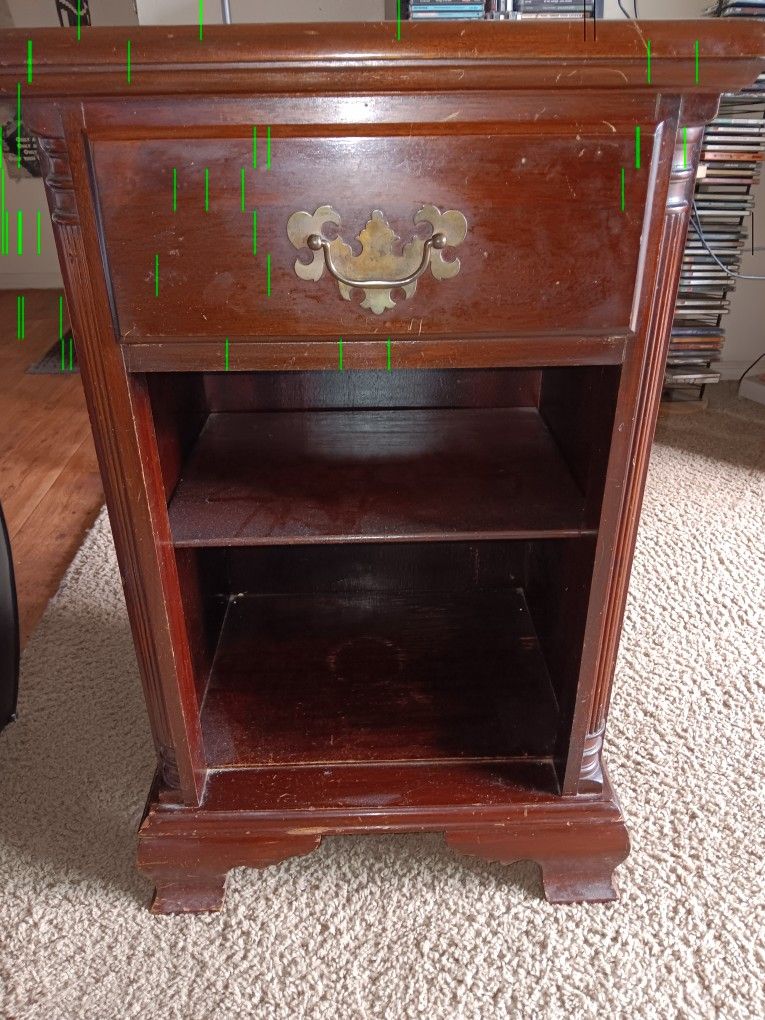 MAHOGANY END TABLE