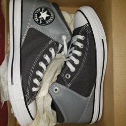 Converse Shoes Brand New 9.5